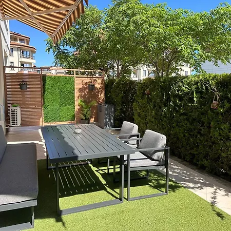 Апартаменты Doris D06